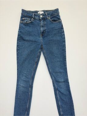 H&M Classic Blue High-Rise Skinny Jeans